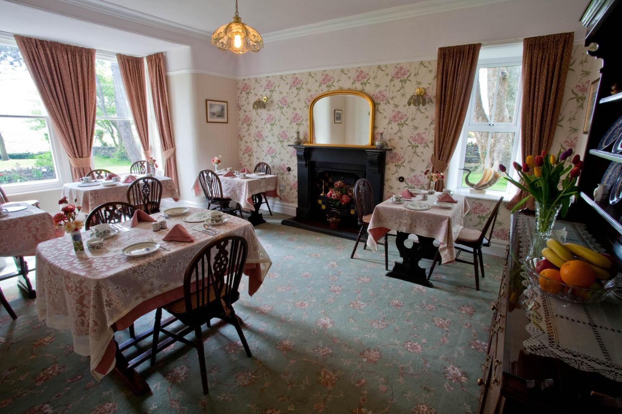 Gwrach Ynys Country Guest House ハーレック エクステリア 写真