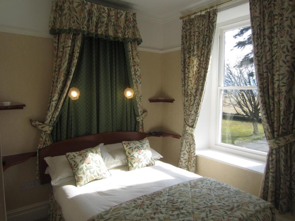 Gwrach Ynys Country Guest House ハーレック 部屋 写真